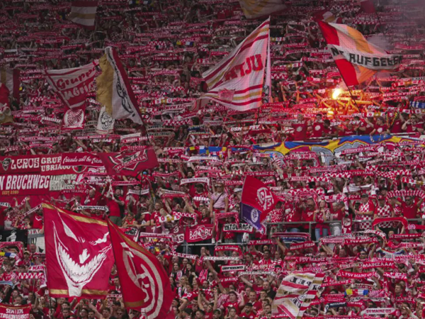 FSV Mainz 05 Bakal Jalani Laga yang Menyiksa, Main 5 Kali dalam 14 Hari